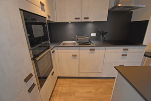 Kitchen- click for photo gallery